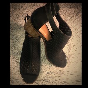 Jessica Simpson Block Heel Booties